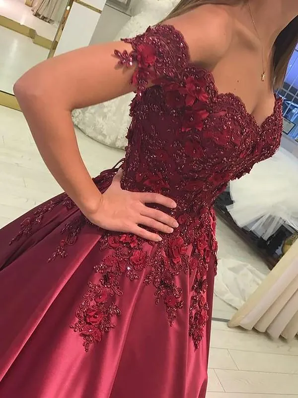 Ball Gown Red Lace Appliques Prom Dresses Off the Shoulder Quinceanera Dresses