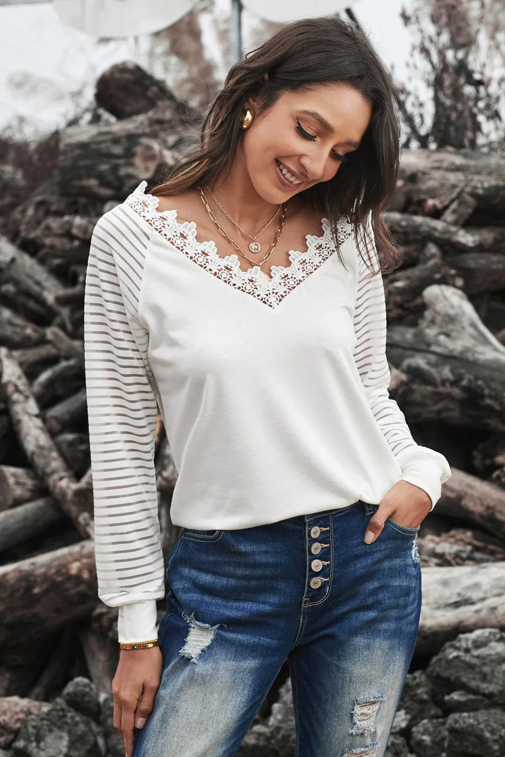 Chic White Deep V-neck Lace Stripe Long Sleeve Top