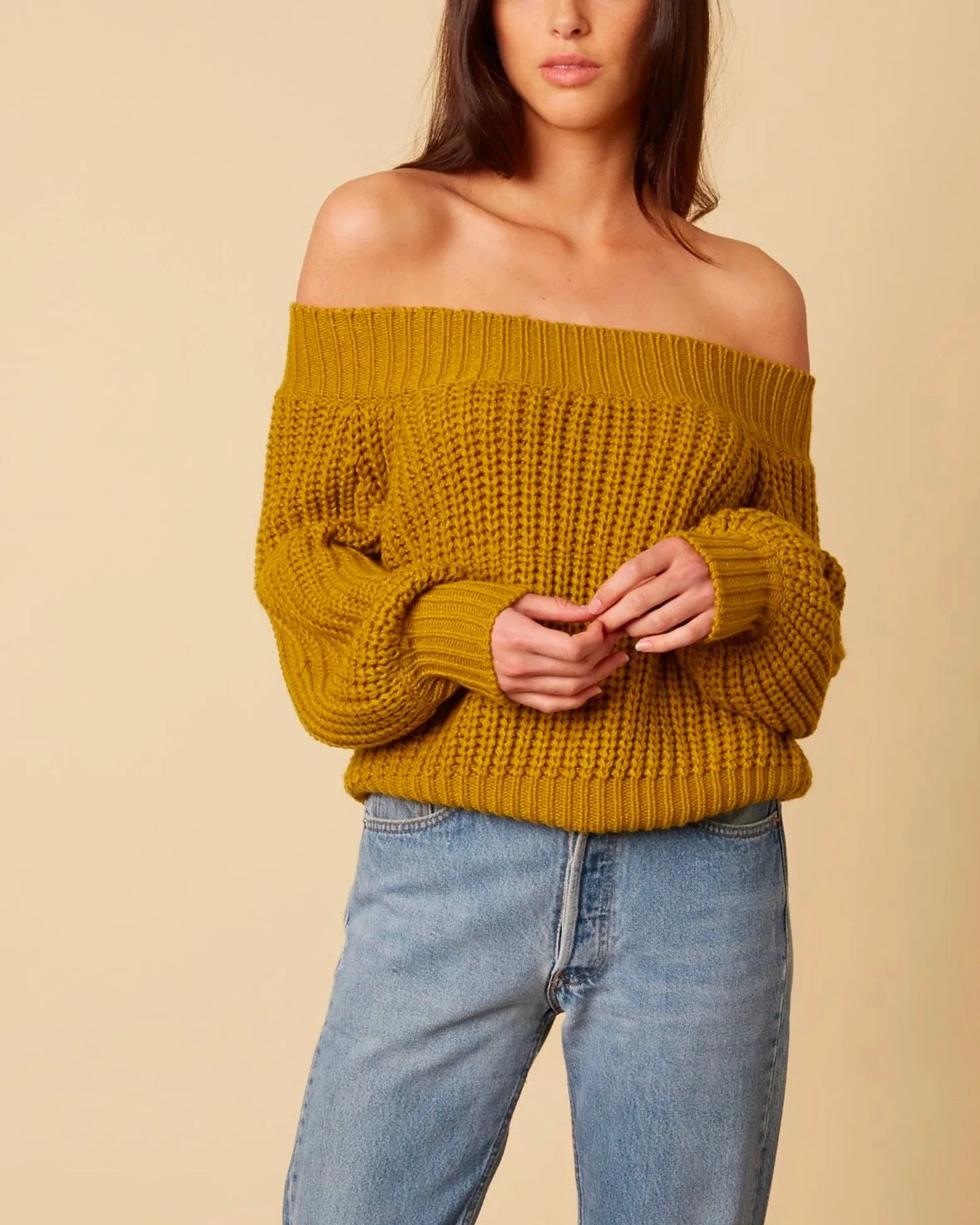 Cotton Candy LA - Off-Shoulders Knit Bishop Sleeves Sweater in Moss