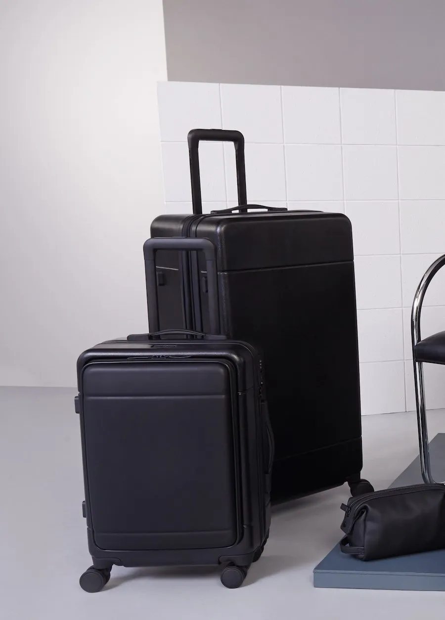 Hue Large Luggage