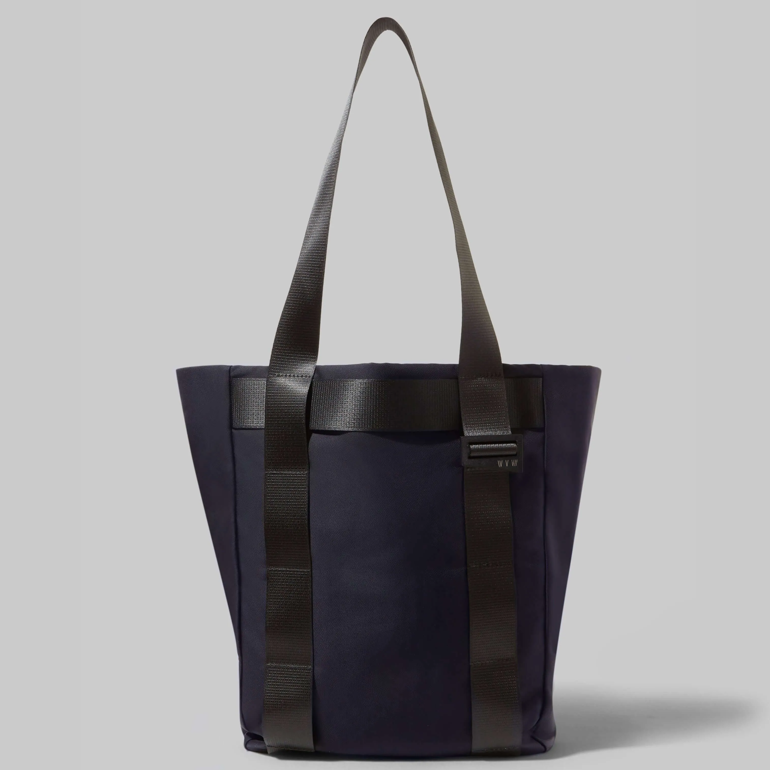 MAATHAI Tote in Econyl