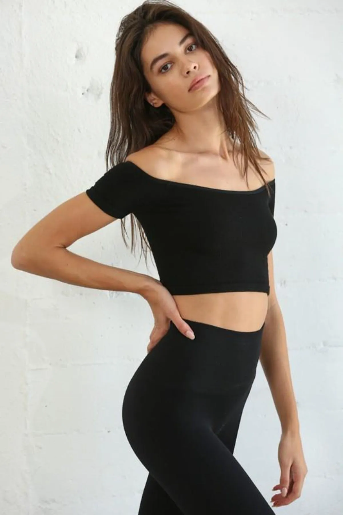 Nova Cotton Off The Shoulder Ribbed Crop Top - Black