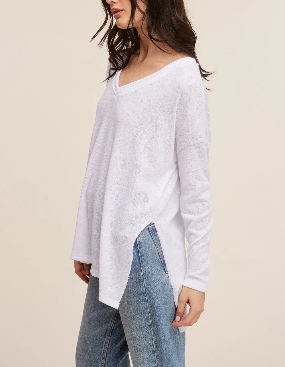 Raquel V-Neck Long Sleeve Top