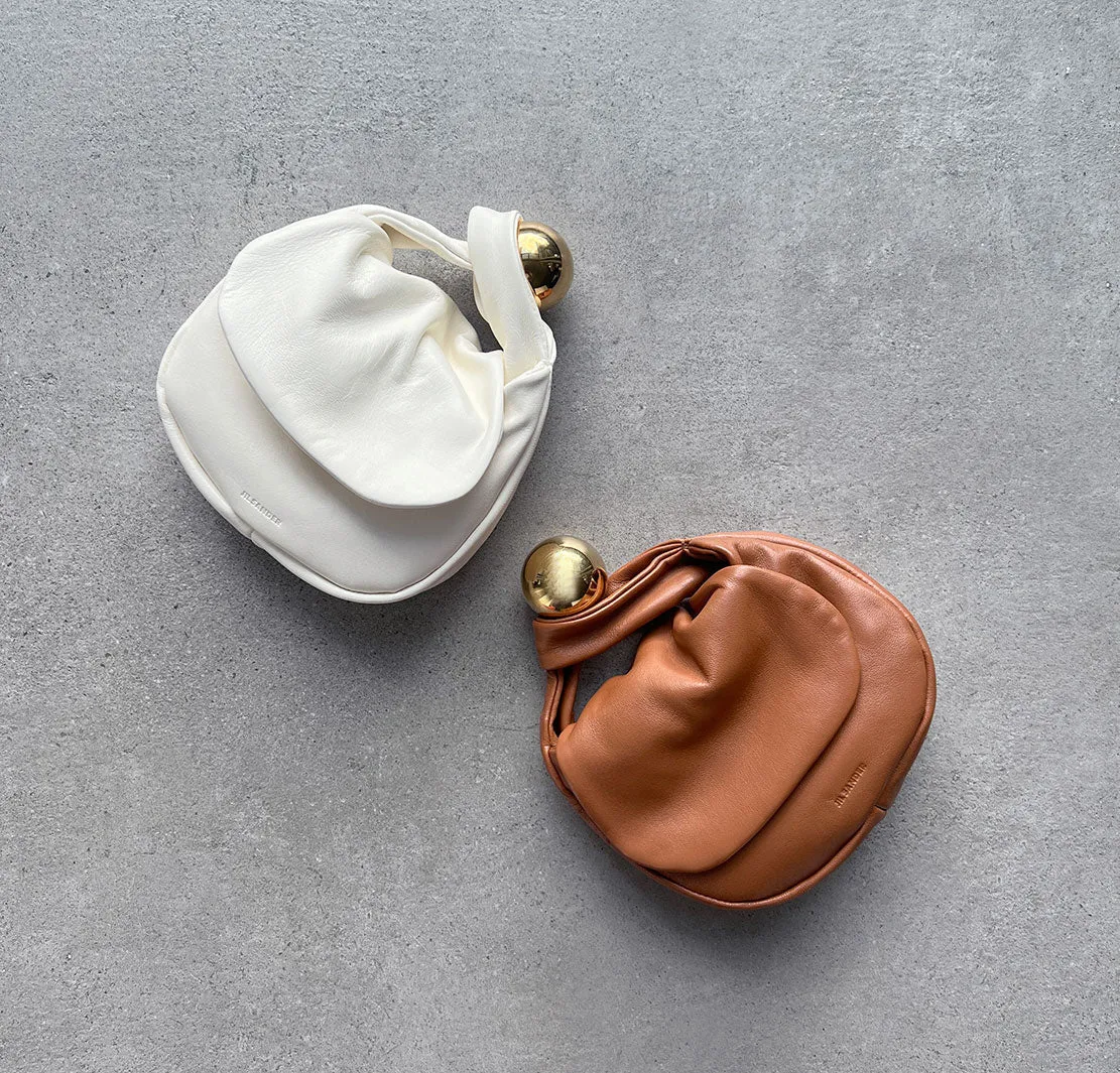 Sphere Pouch Leather, Cosmic Ivory (G)