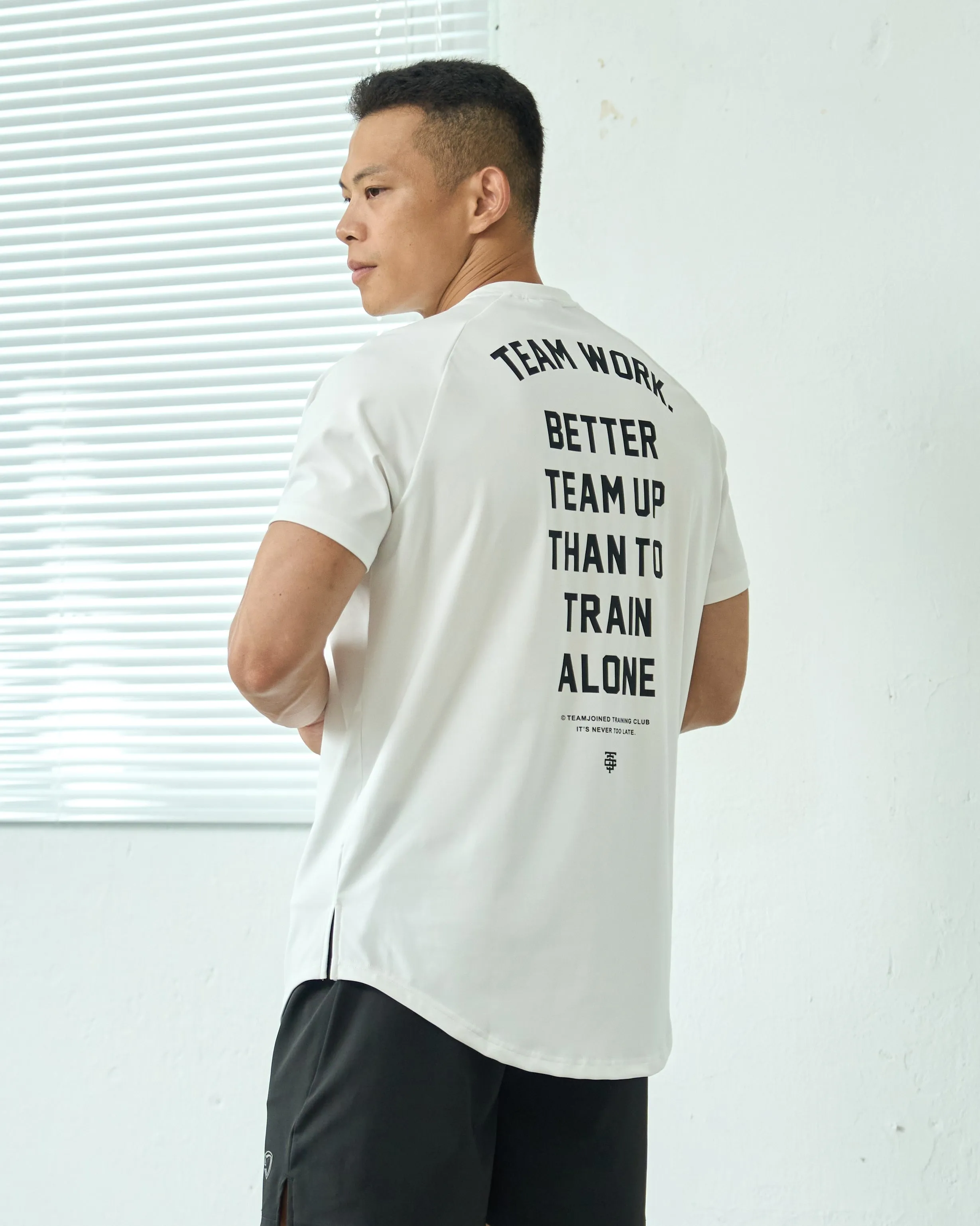 TEAMWORK Adapt Performance Muscle Tee