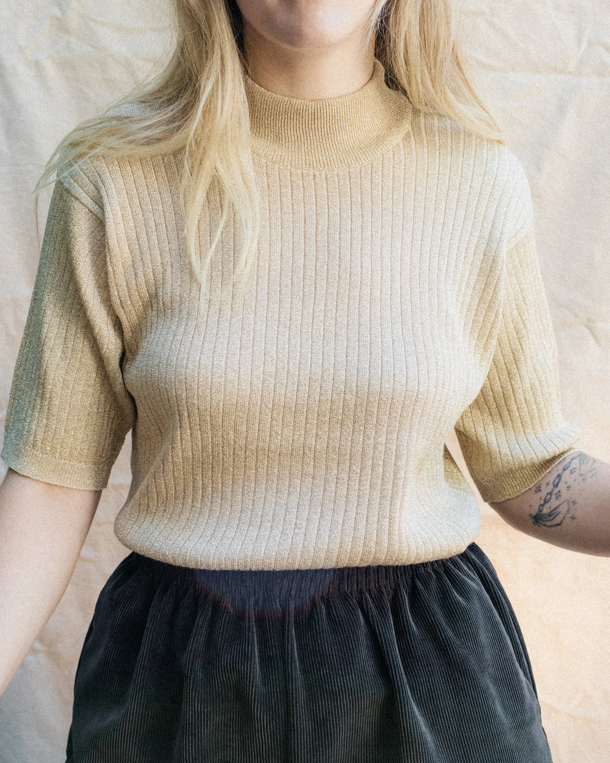 Vintage Gold Rib Knit Tee (S-L)